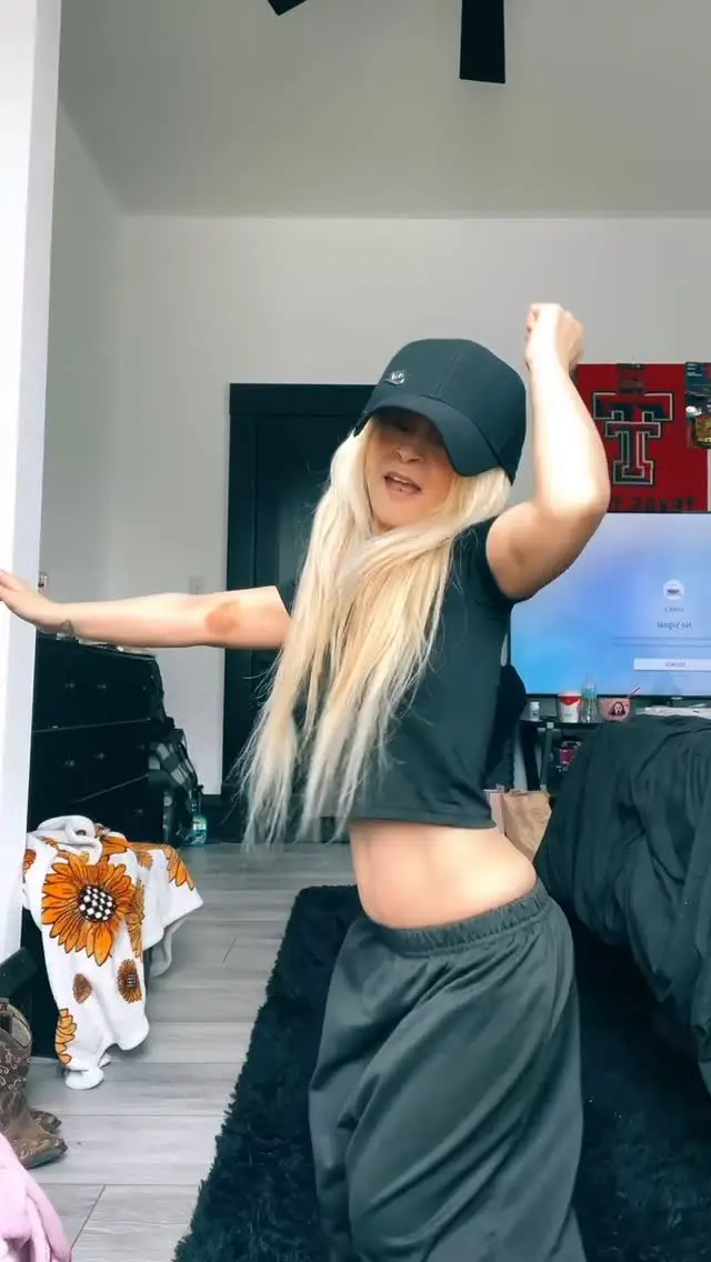 Tiny Texie: Age, Height, Wiki, Bio, Net Worth, and Girlfriend ...